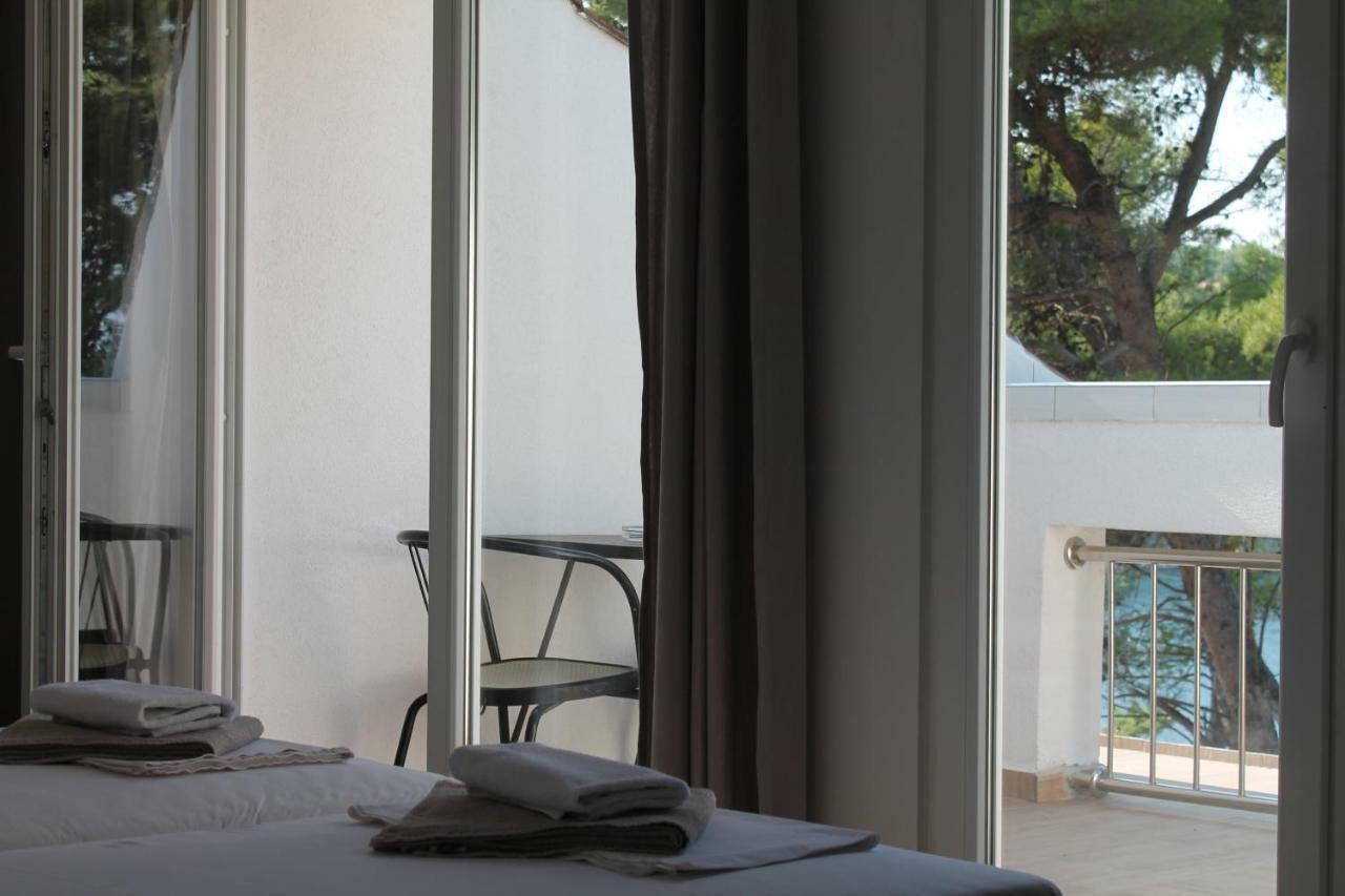 Covahouse Lägenhet Jelsa  Exteriör bild