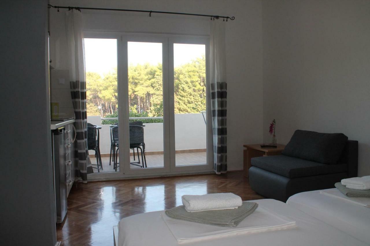 Covahouse Lägenhet Jelsa  Exteriör bild
