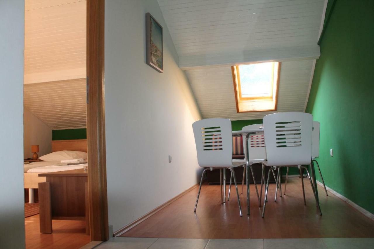 Covahouse Lägenhet Jelsa  Exteriör bild
